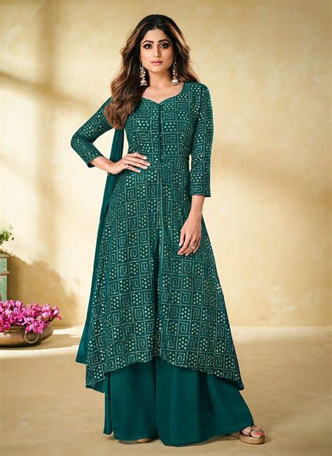 Stunning Indian Dresses Online 